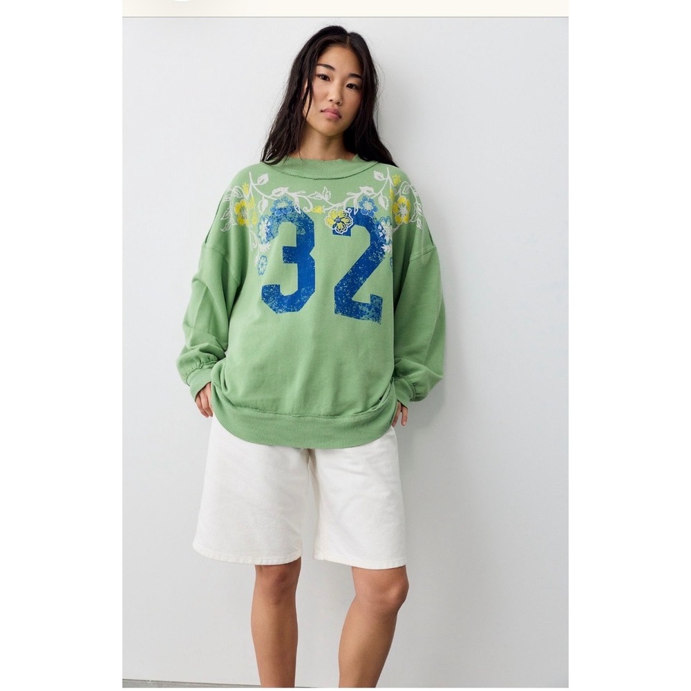 We The Free People Palm Spring Turtleneck Graphic Pullover Medium New NWT green